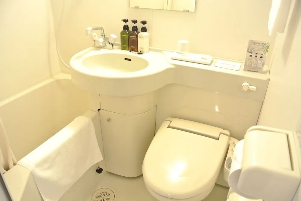 REX INN Namba
