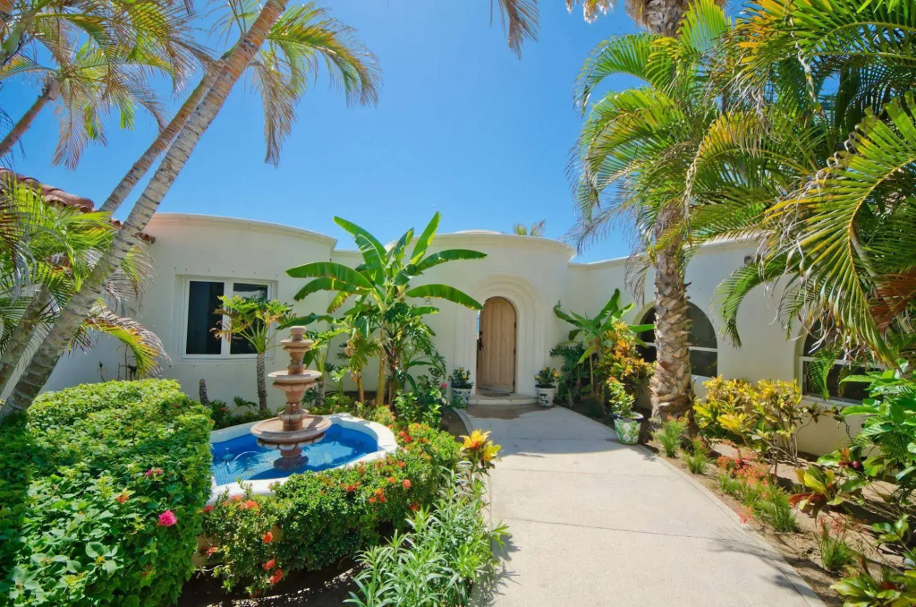 Villa Luna Nueva -Private Lush Retreat in Pedregal