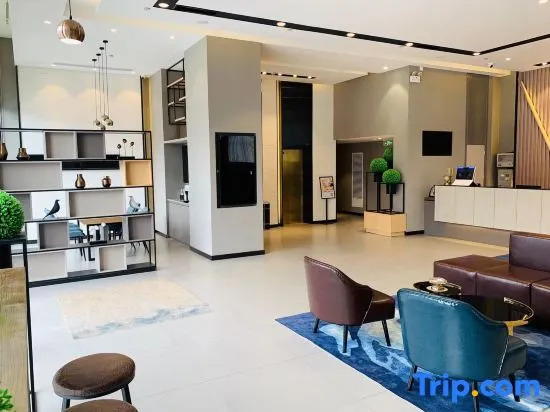 Homeinn Selected Hotel (Yuanyang Jianshe Road Hong Kong City)