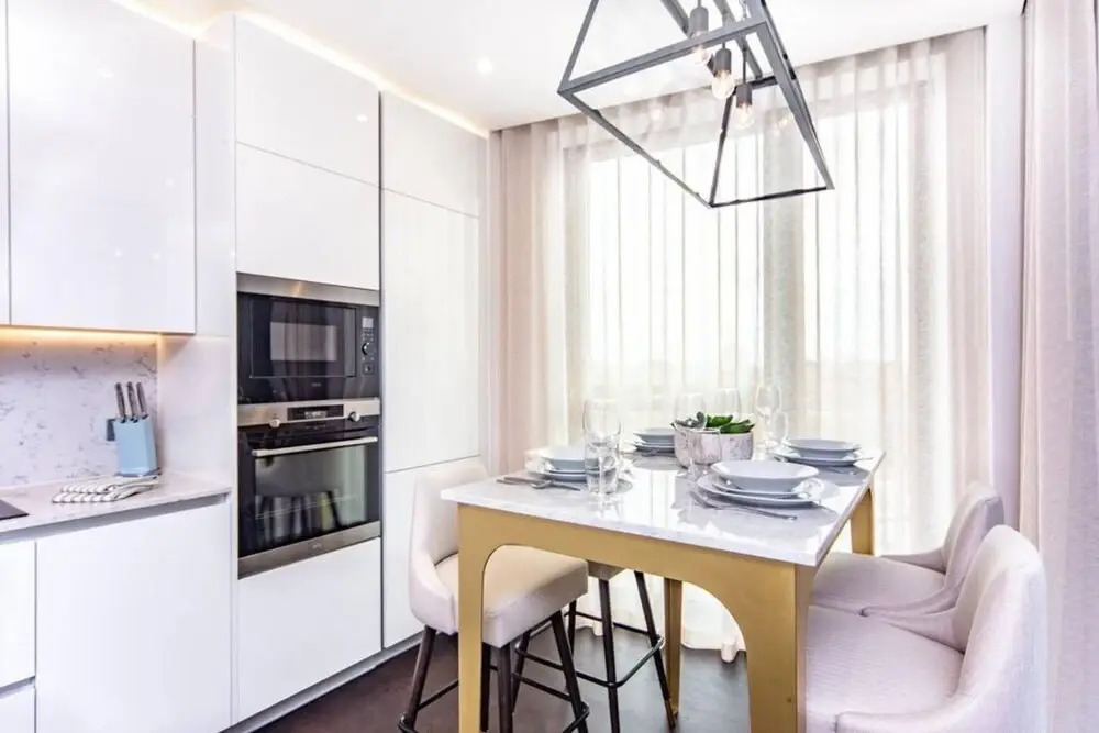 Luxury Manhattan 2 Bed Battersea