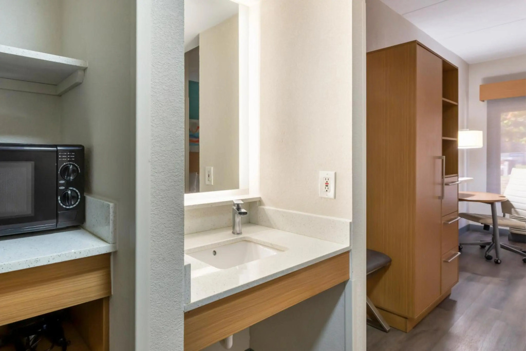Best Western PLUS Executive Hotel Richmond