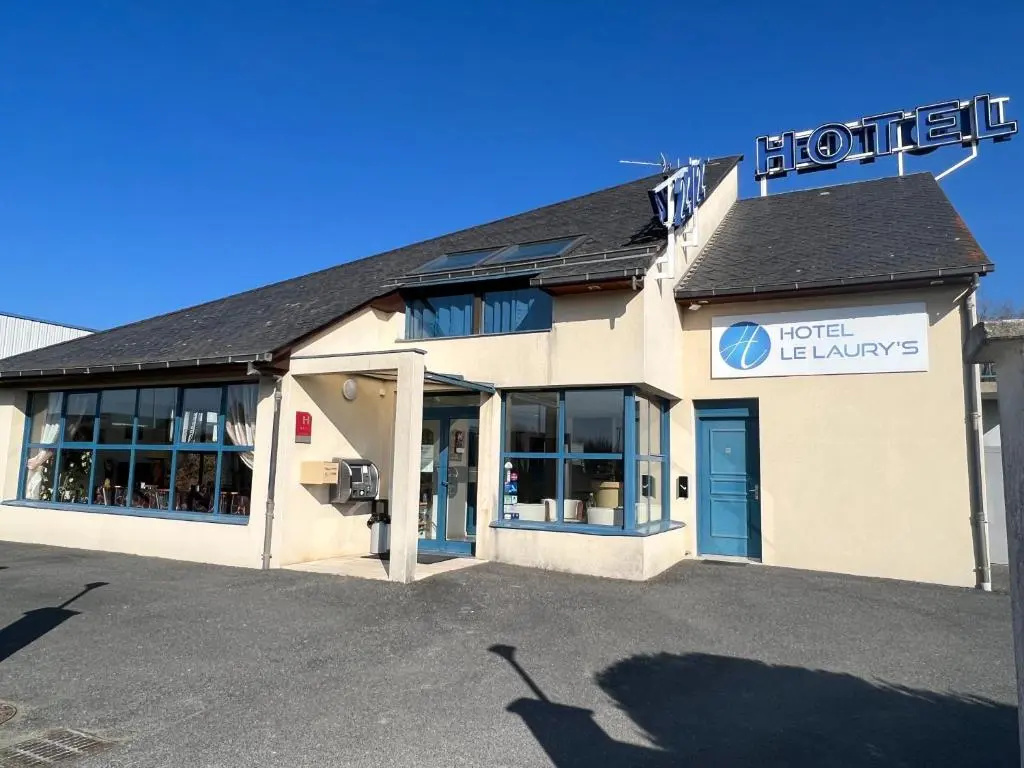 Hôtel Le Laurys-hôtel calme proche de Rodez avec parking privé gratuit-Arrivée après 20h possible via borne automatique