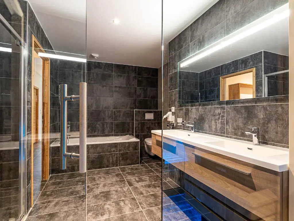 Luxurious apartment with private sauna, close to ski lift