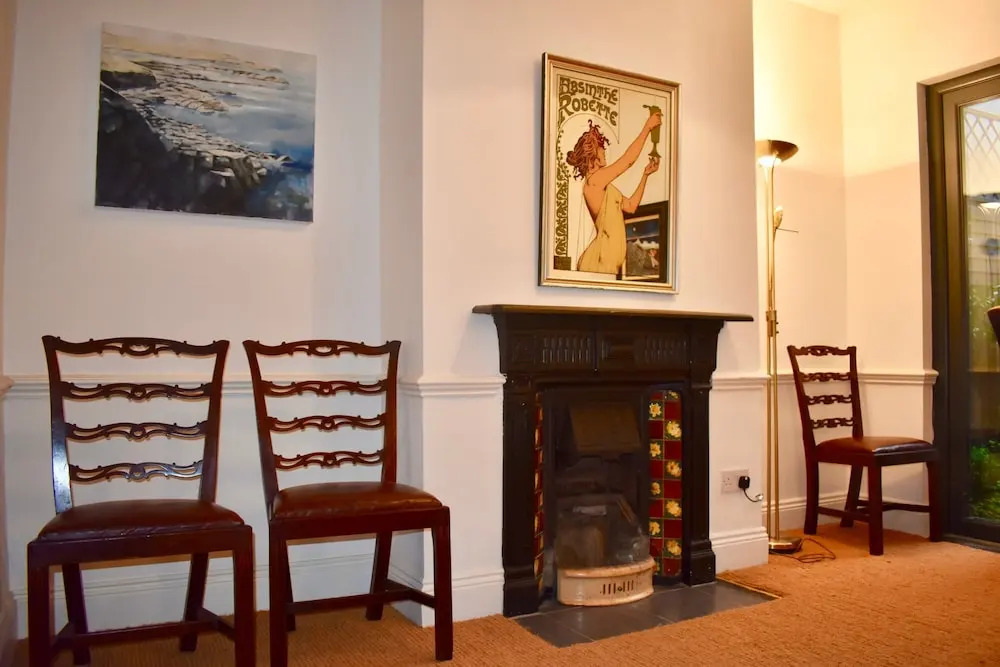 Beautiful 3 Bedroom Terraced House With Garden