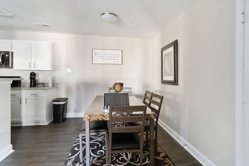 Center City Charm, the Place to Meet all of Your Needs