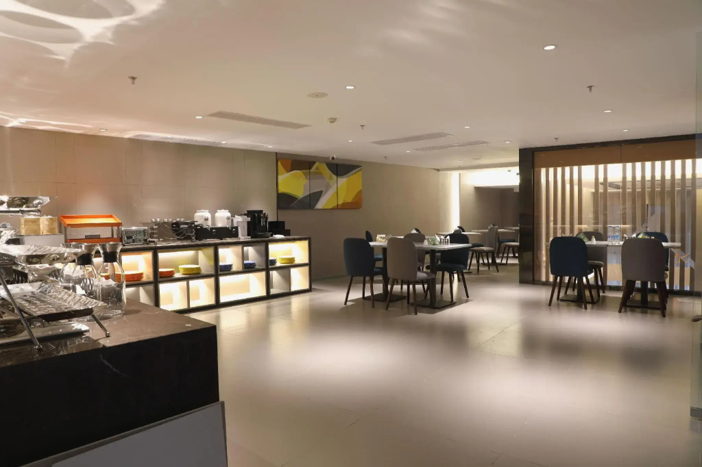 Homeinn Selected Hotel (Foshan Shunde Qinghui Garden)