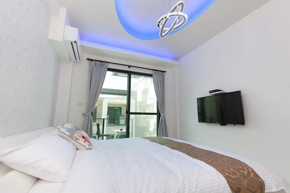 Meteor Shower B&B
