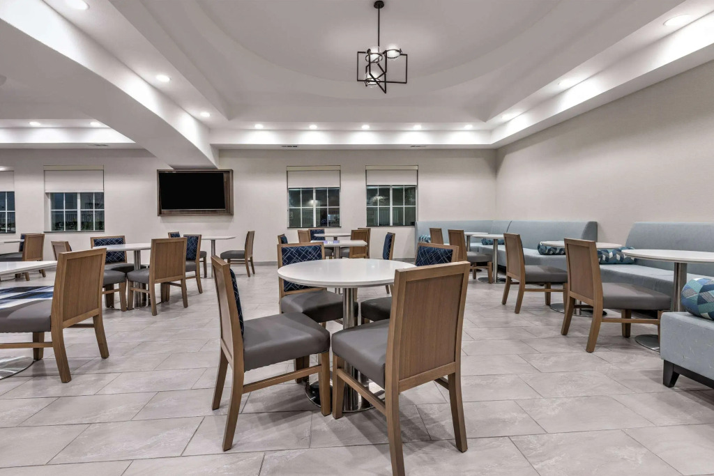 La Quinta by Wyndham Allen at The Village
