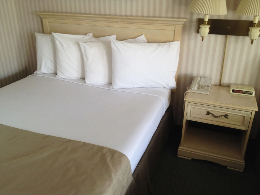 Parkside Inn Bridgeview