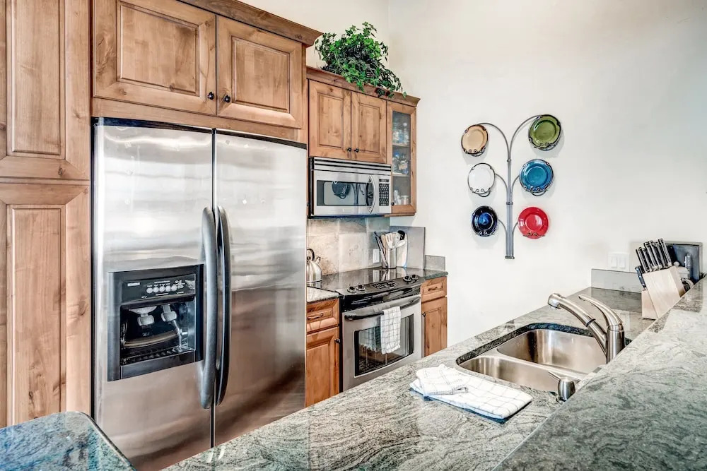 2315 Apres Ski Way #120 Condo by RedAwning