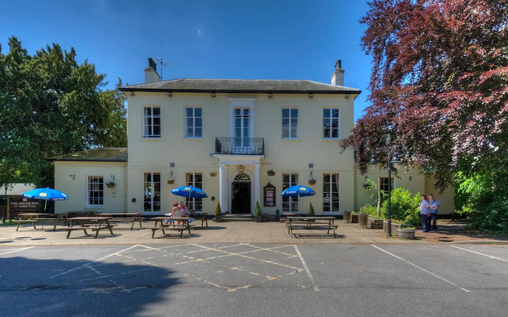 The Elms Hotel