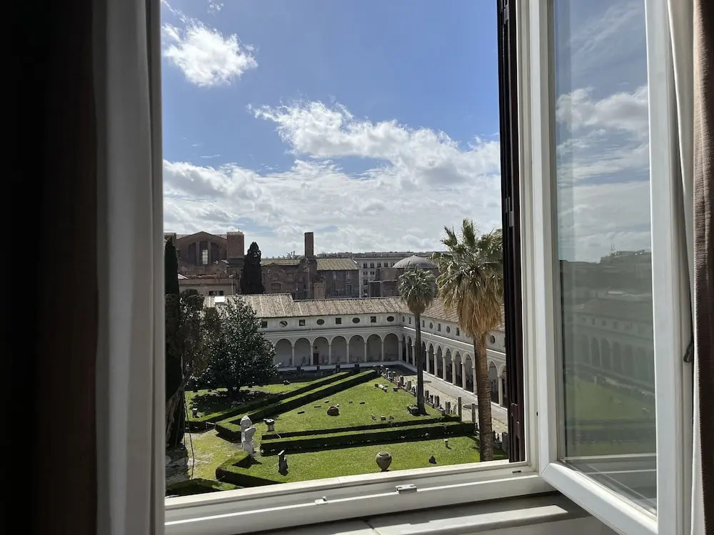 Camere con vista sul Chiostro Di Michelangelo