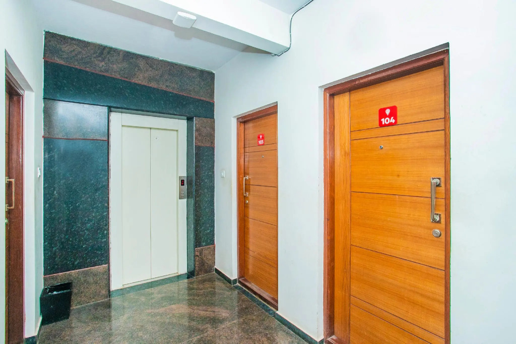OYO Flagship 506 Marathahalli Innovative Multiplex