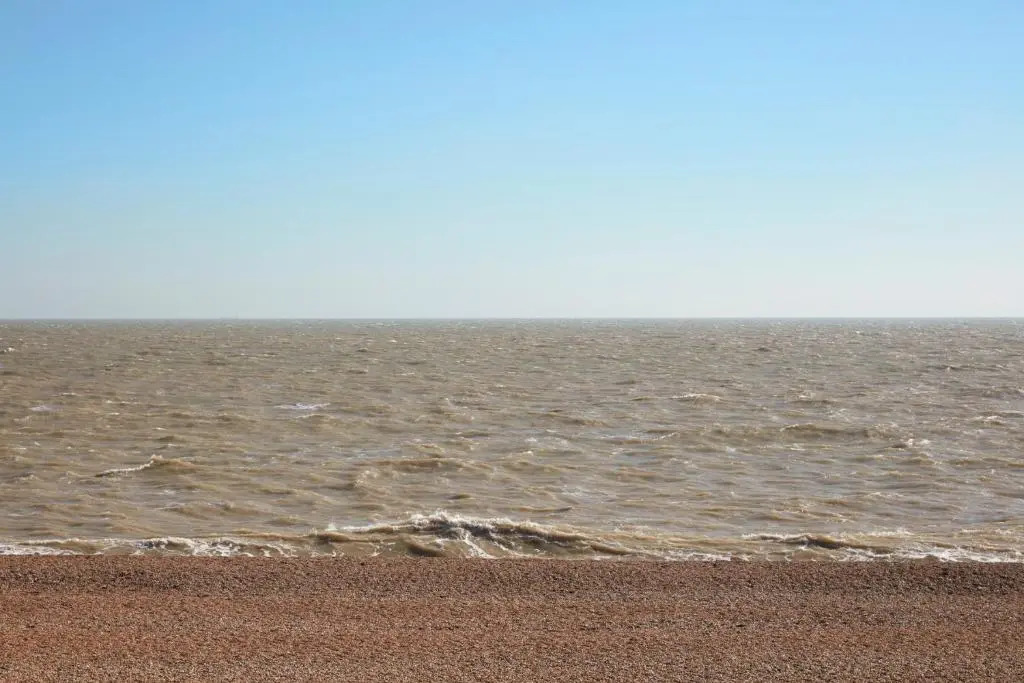Spacious beach front apartment with stunning sea views