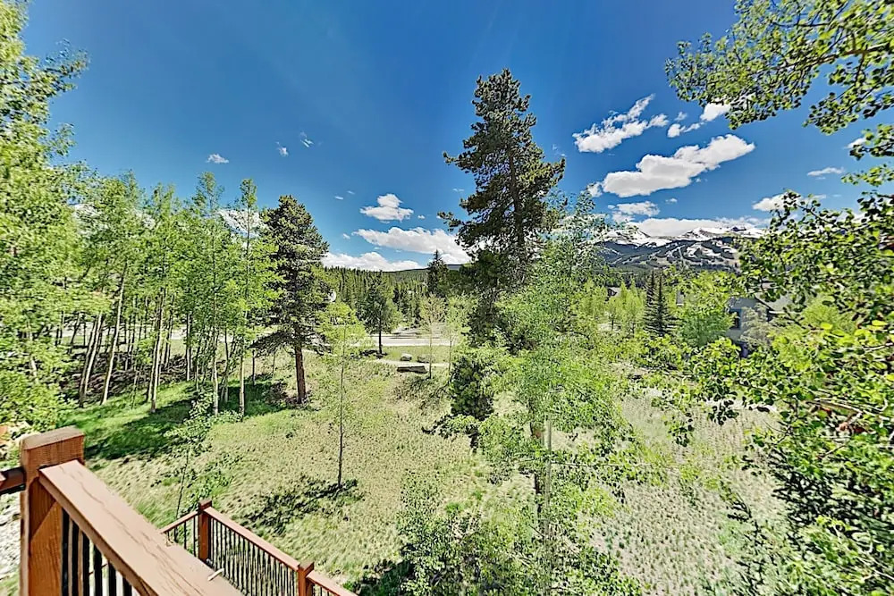 Walk To Main St. & Lifts! Deck W/ Private Hot Tub 3 Bedroom Townhouse