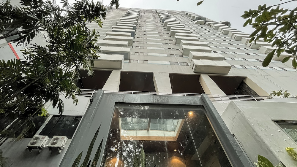 Cozy Living 3Br Loft At Bona Vista Apartment