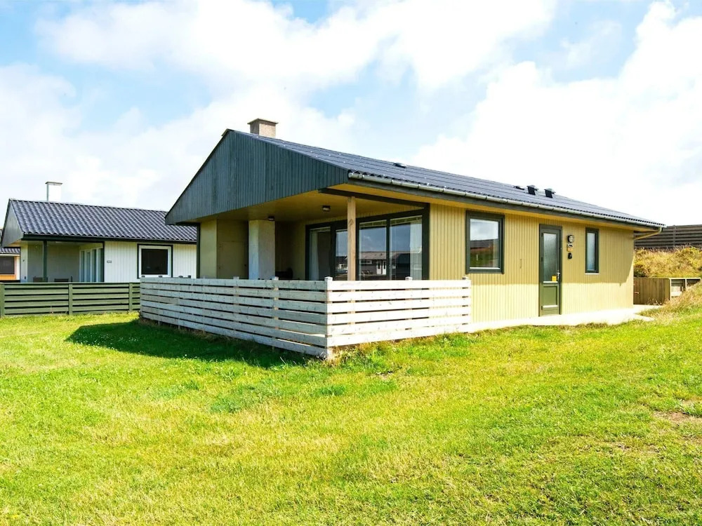 6 person holiday home in Lemvig