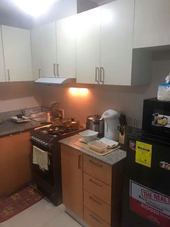 Cubao ManhattanHeights Unit 7EF Tower B, 1BR