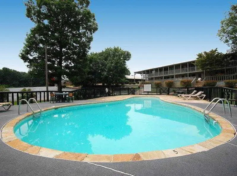 Best Western Smokehouse Lodge