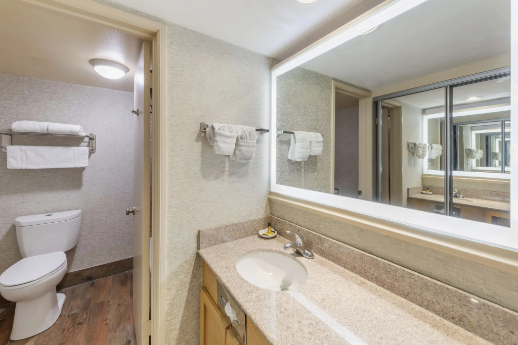 Best Western Plus Hill House