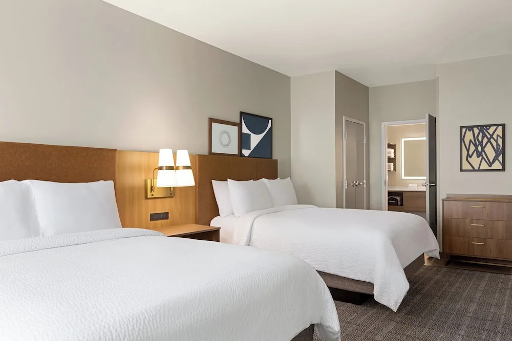 Staybridge Suites Toronto Airport East by IHG