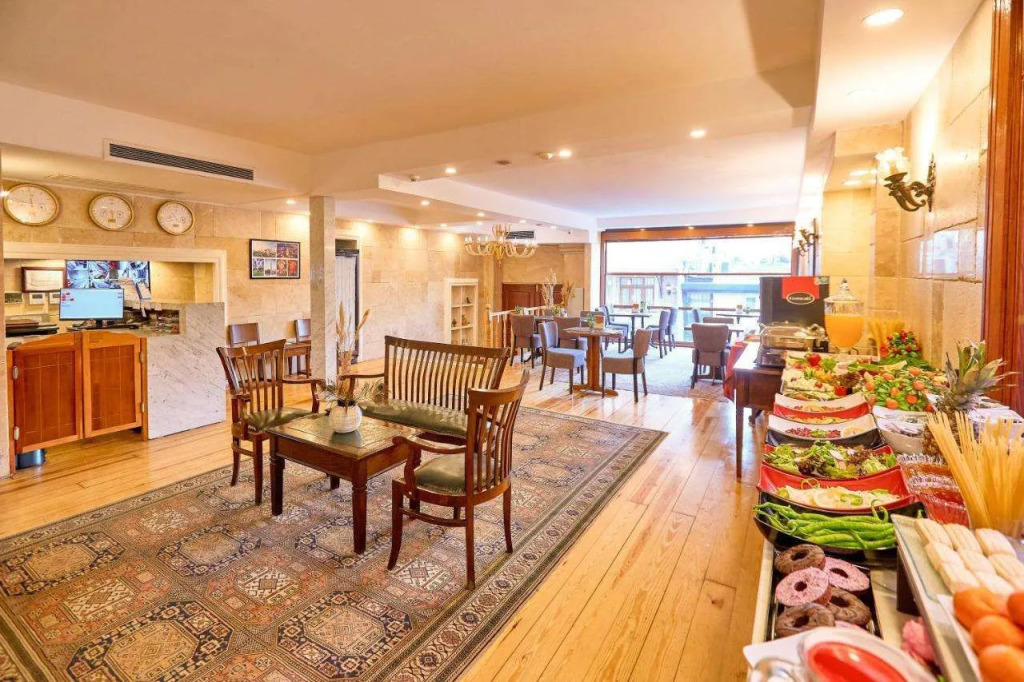 Ardey Hotel