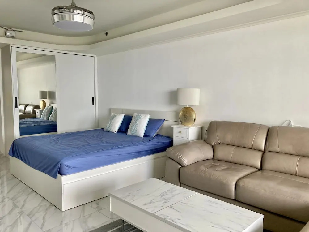 Paradise Condominium by PSR