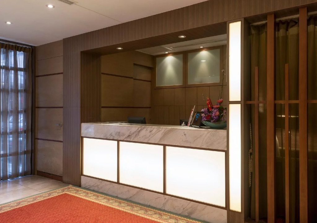 Erin Hotel