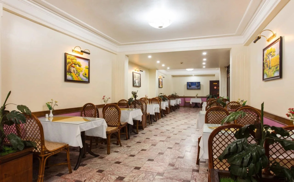 A25 Premium Hotel - 12 Phố Huế