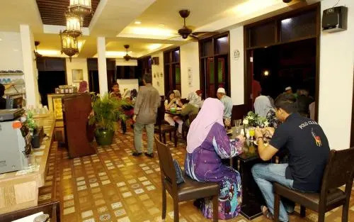 The Manor Beach Resort Besut
