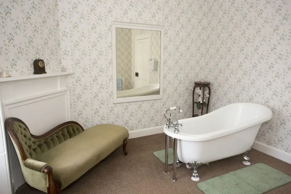 Broadmeadows Farmhouse B&B
