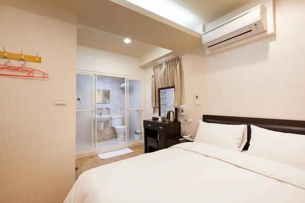 Hsin Fang Hotel