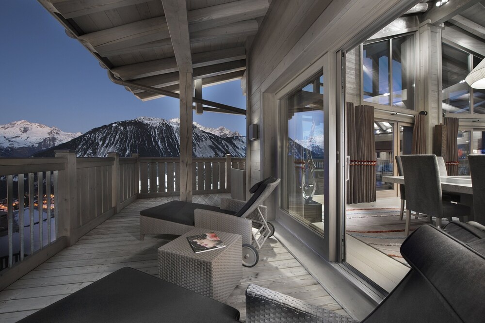 Hotel Le K2 Palace