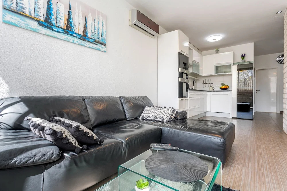 Split City Apartment