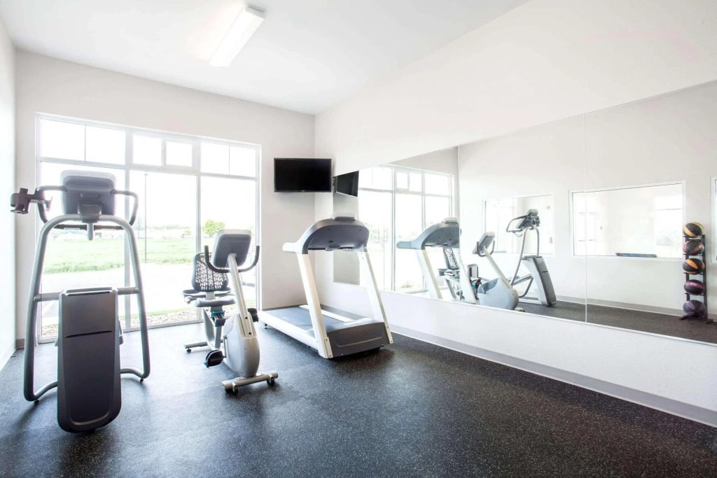 Microtel Inn & Suites By Wyndham Naples Vernal