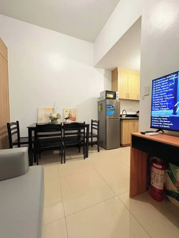 Metros Hideaway Shore 2 Tower 1