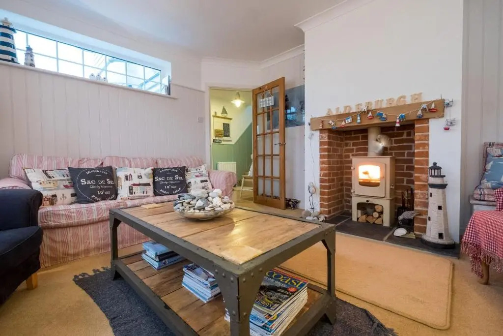 69 Saxmundham Road