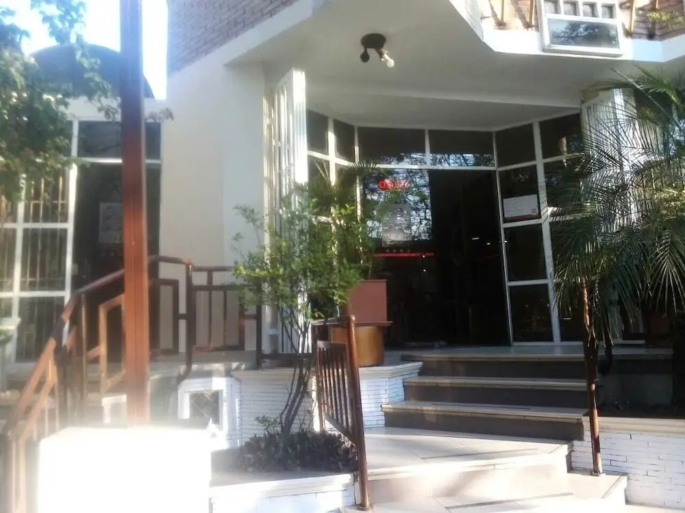 Hotel Luxor