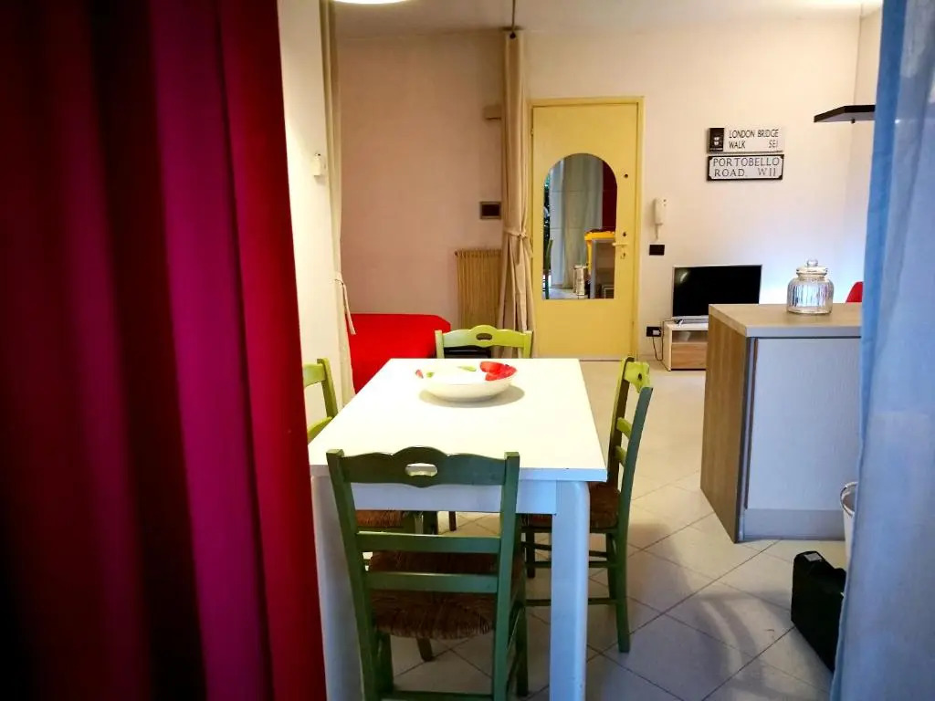 Studio in Dosson di Casier, With Enclosed Garden and Wifi - 42 km From