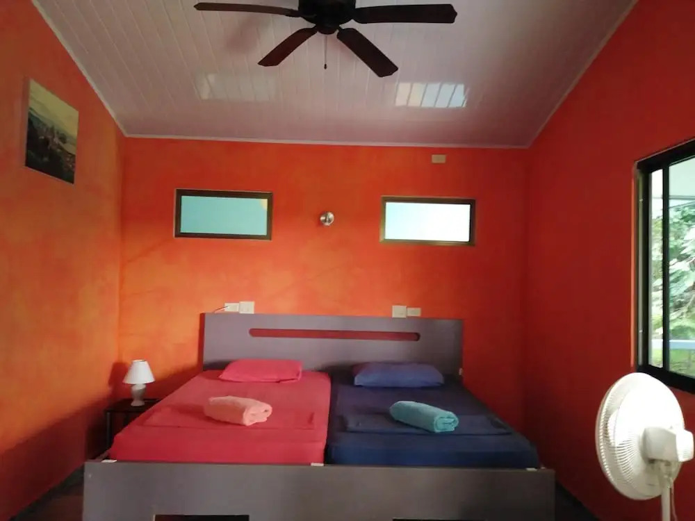 Hostal Casa Las Lajas