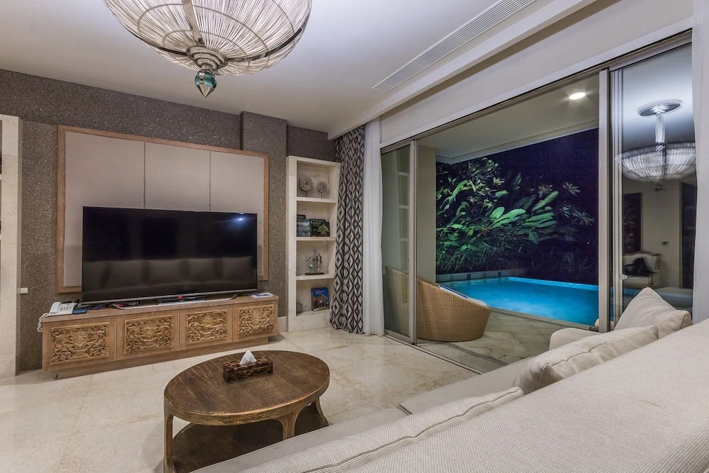 Villa Deh Simba at Ayana With Private Pool