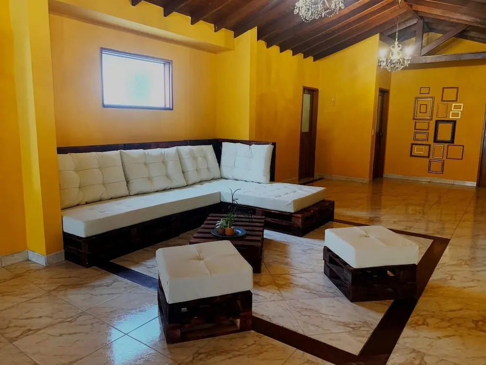 Ayenda 1222 Porton Colonial