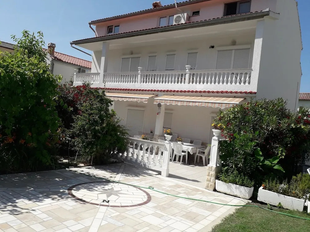 Apartment With 3 Bedrooms in Palit, With Wonderful City View, Enclosed