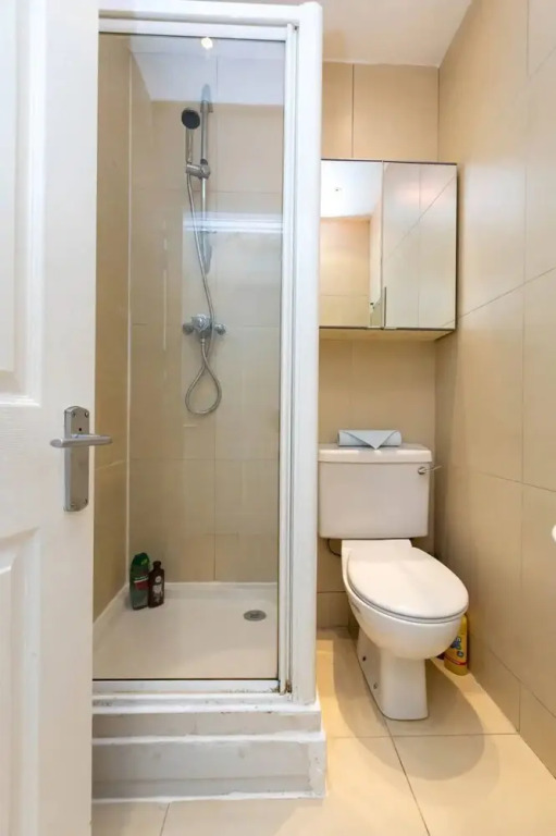 Centrally Located 1 Bedroom Apartment Near Paddington