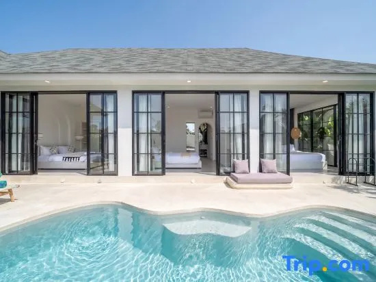 White Shell Villas