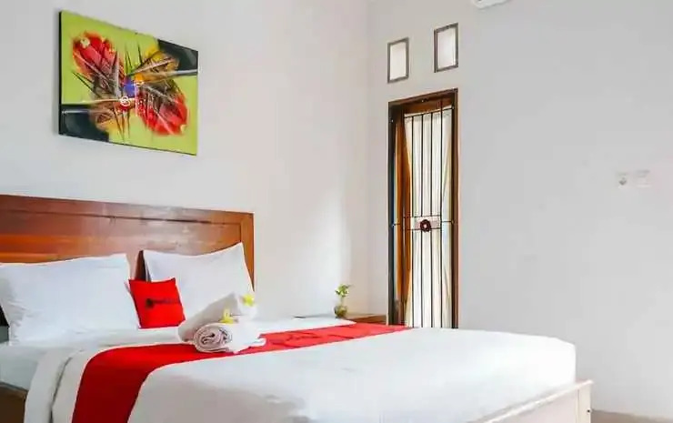 RedDoorz at Ampenan Mataram Lombok
