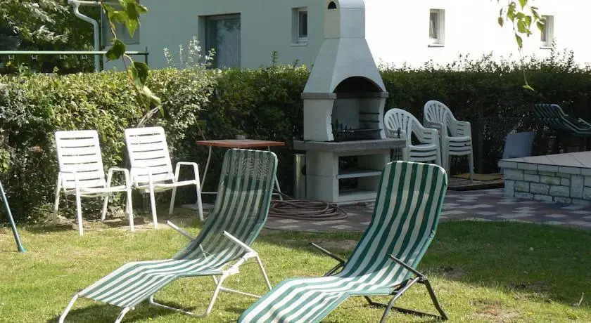 Lomb Apartman