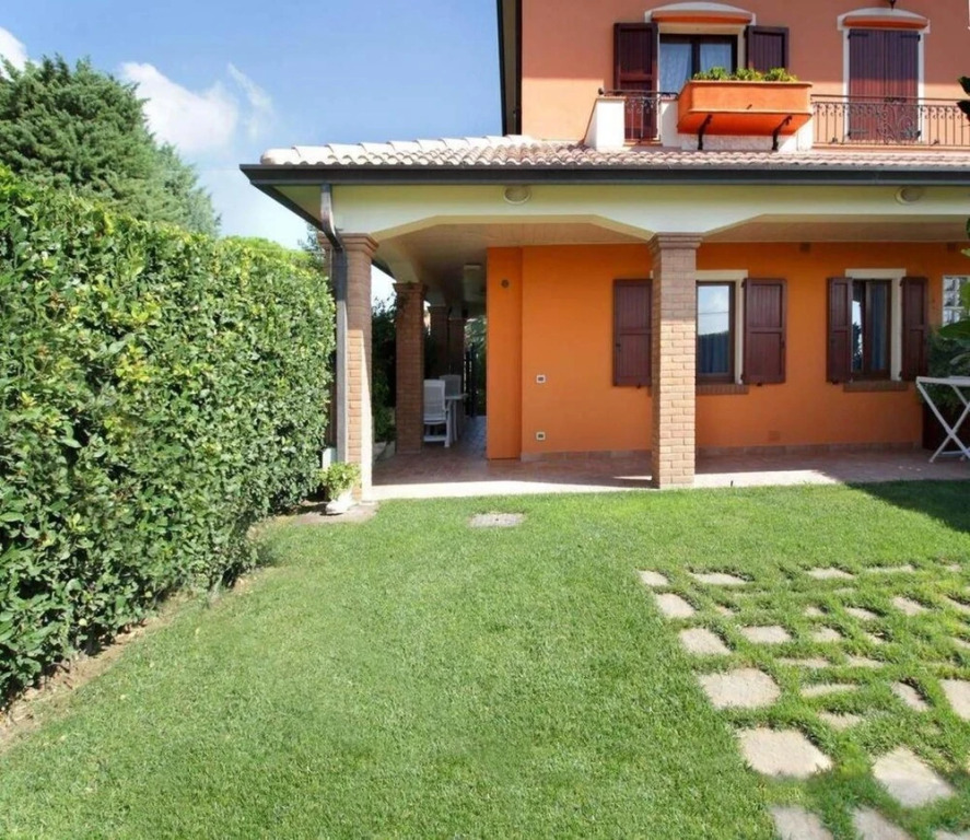 B&B Ines