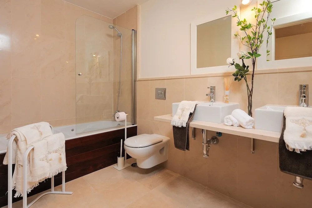 Flamingos Gardens Apartment Canovas