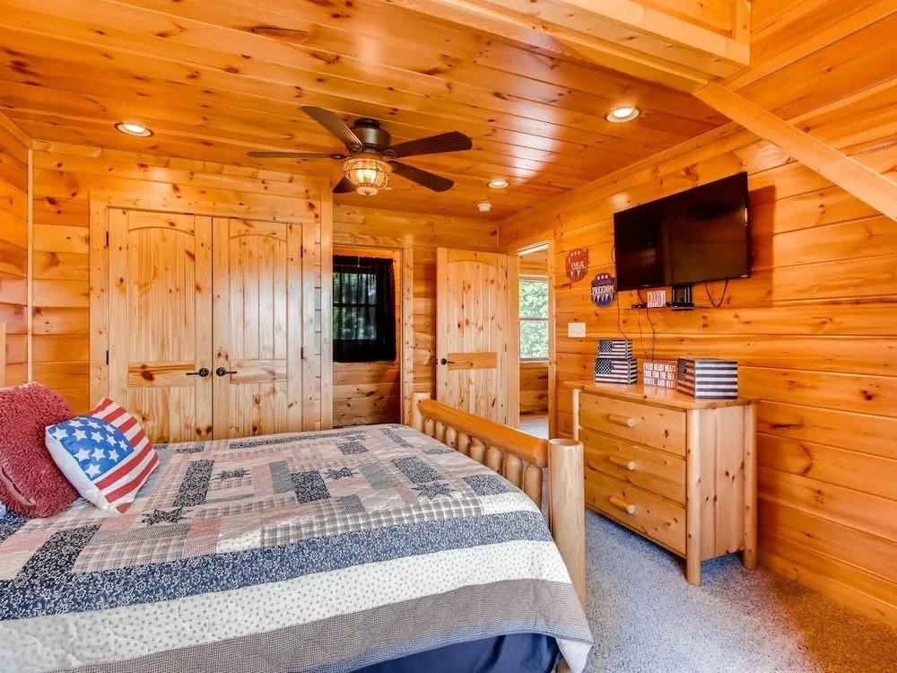 Vista di Cielo 4 Bedrooms 4.5 Bathrooms Cabin